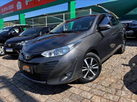 TOYOTA YARIS 1.5 16V FLEX SEDAN XS CONNECT MULTIDRIVE TOYOTA YARIS 1.5 16V FLEX SEDAN XS CONNECT MULTIDRIVE
